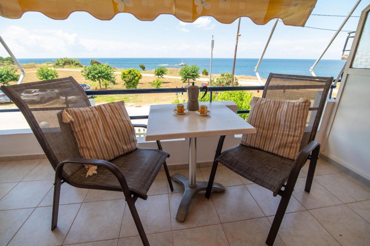 Faros Apartments Митикас Екстериор снимка