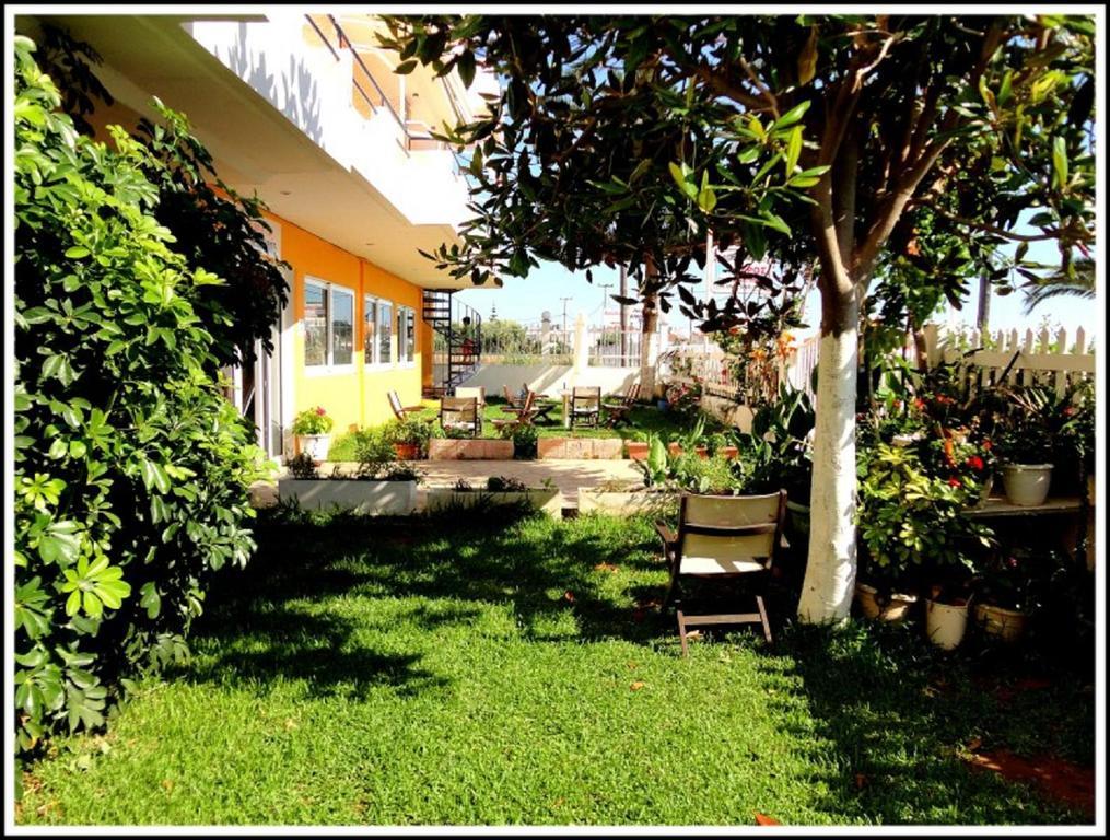 Faros Apartments Митикас Екстериор снимка